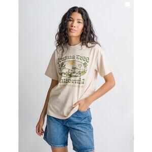 Desert Dreamer Joshua Tree California graphic tee beige green XS NWT